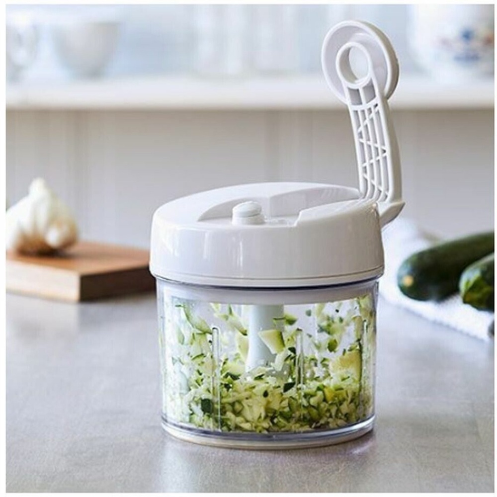BNIB Pampered Chef Manual Food Processor #2581